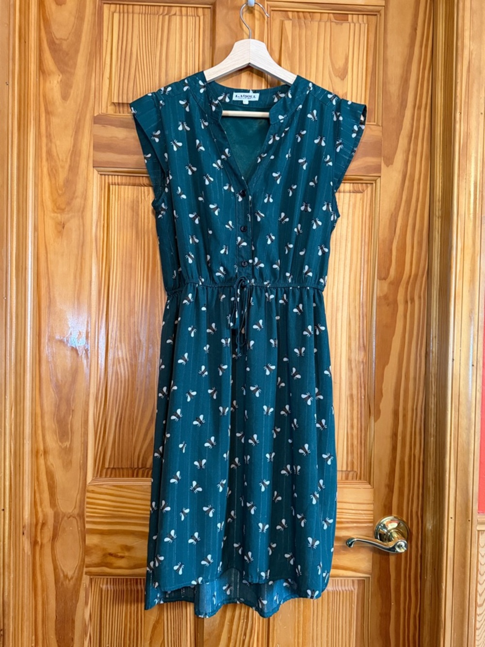 La Soul Green Bee Print Midi Dress 🐝